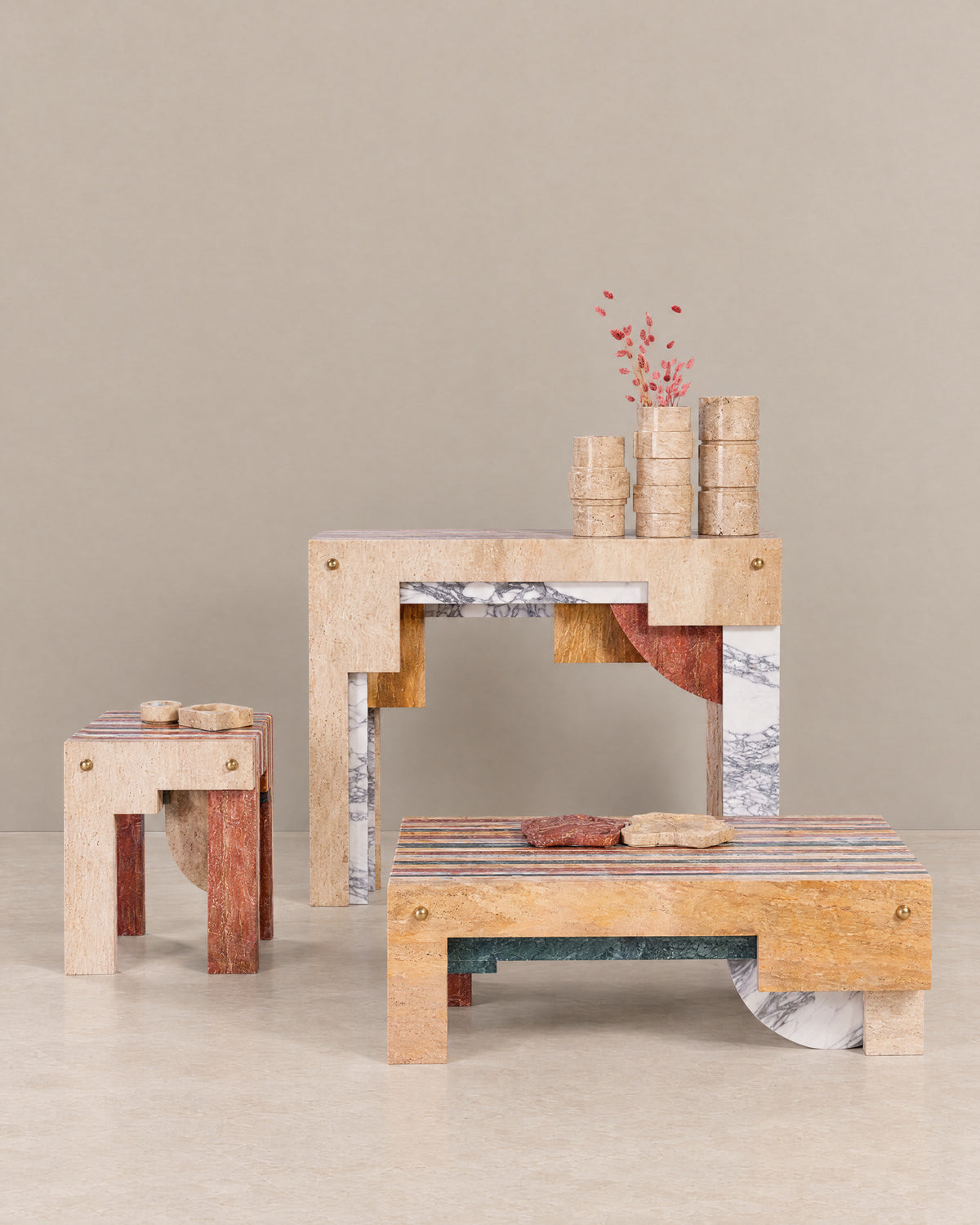 CARVINGS HOME editorial scene