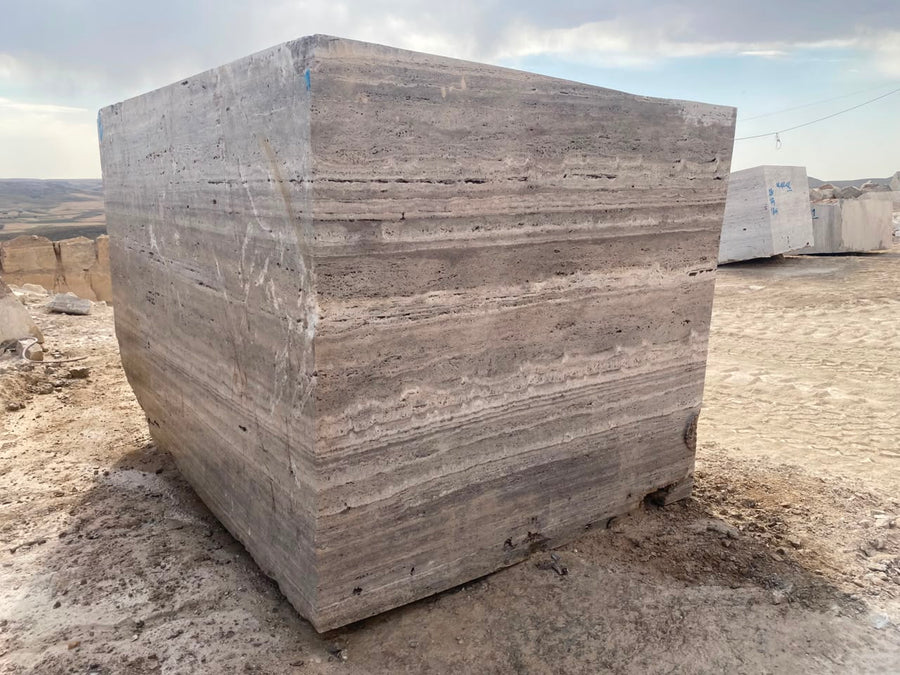 Travertine Silver block — 2.85 × 1.70 × 1.80 m