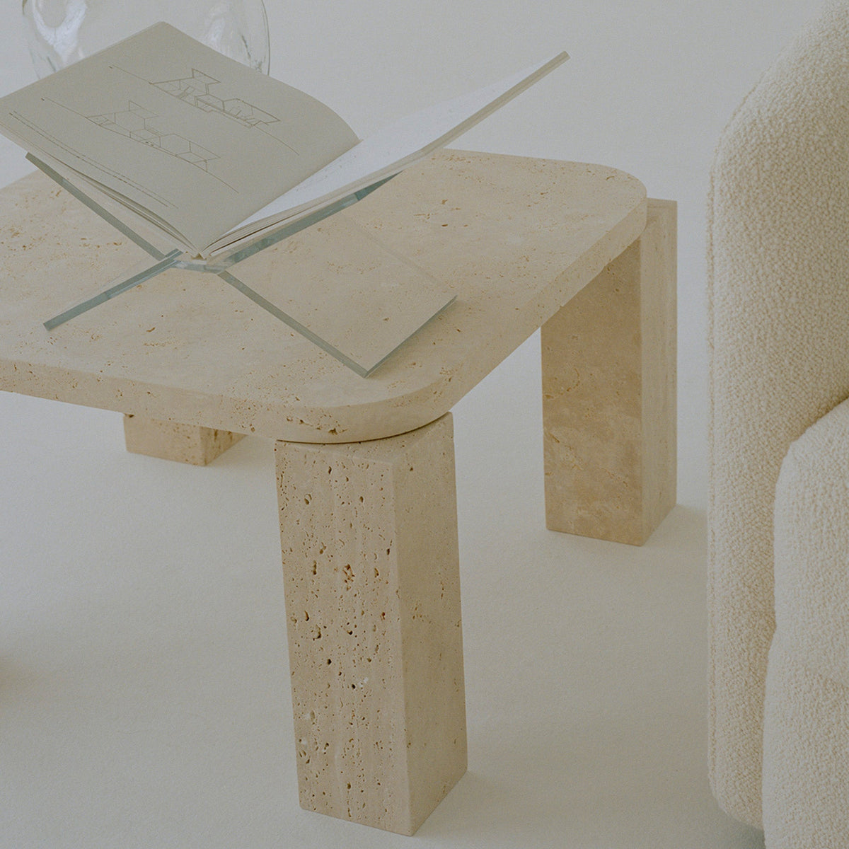 PESADA Coffee Table