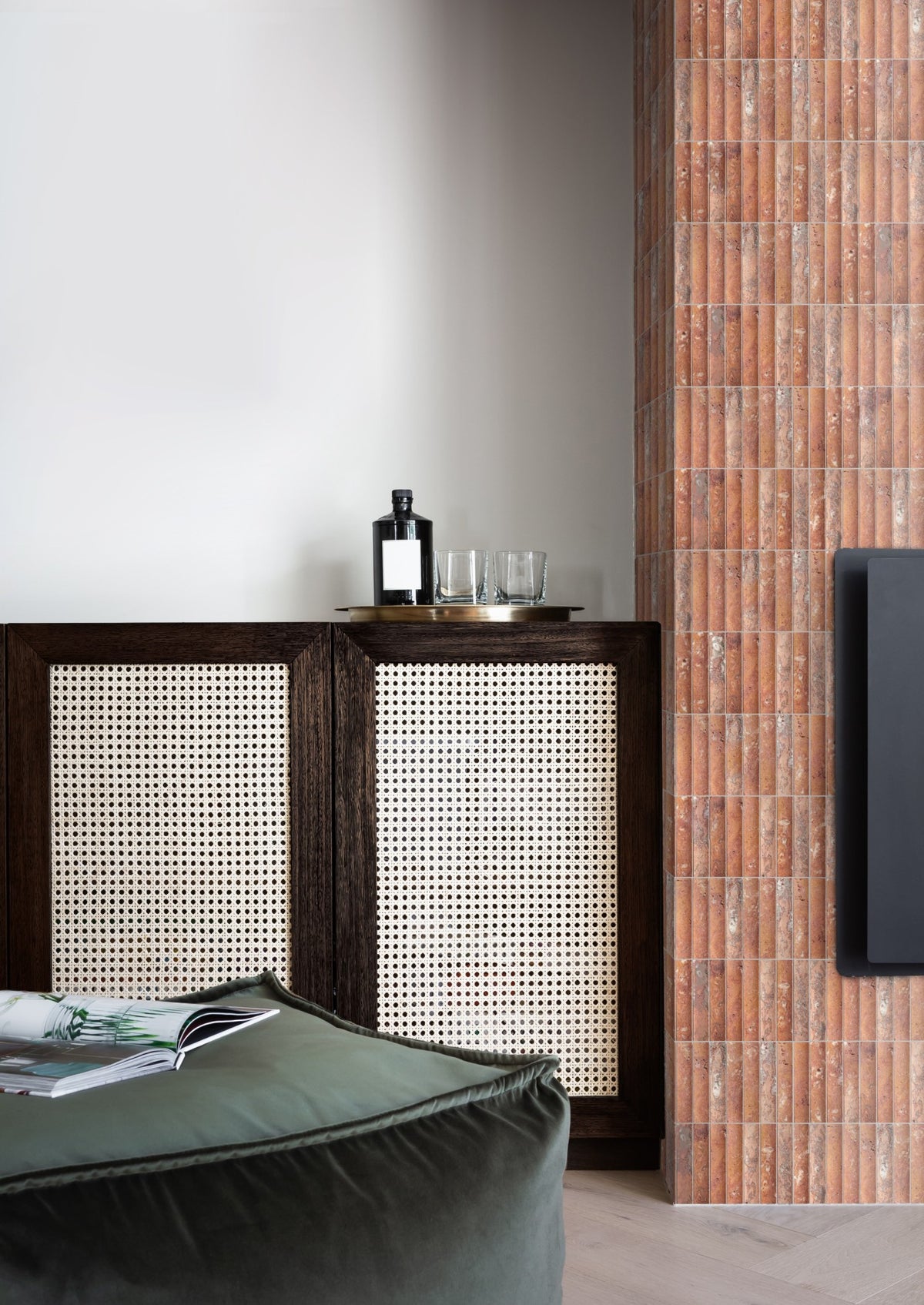 Concave Stone Tile – 15 × 30 cm
