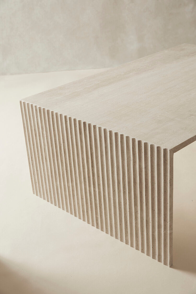 طاولة قهوة FLUTED Coffee Table