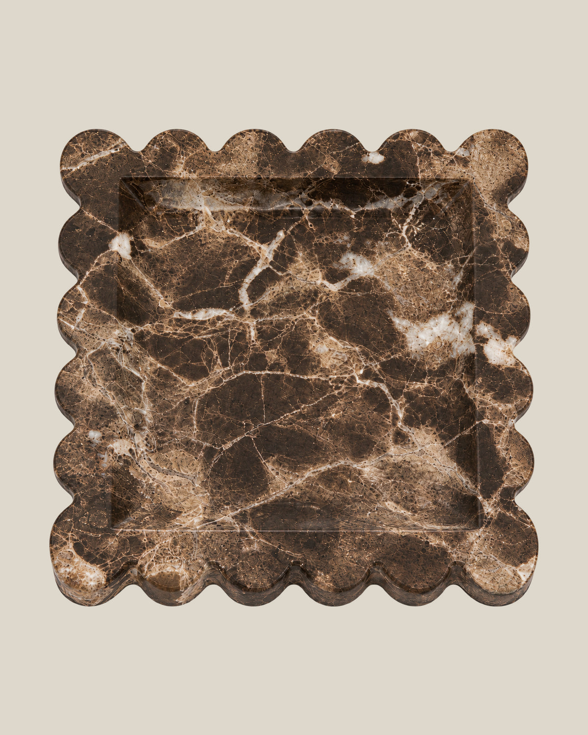Tiffany Tray in brown marble, overhead view on BONE background — 20 × 20 cm, 2 cm thick