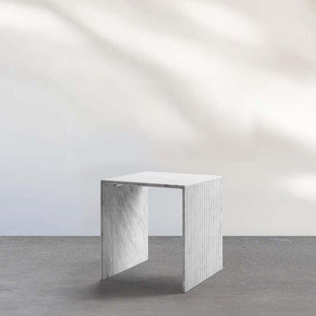 طاولة جانبية FLUTED Side Table