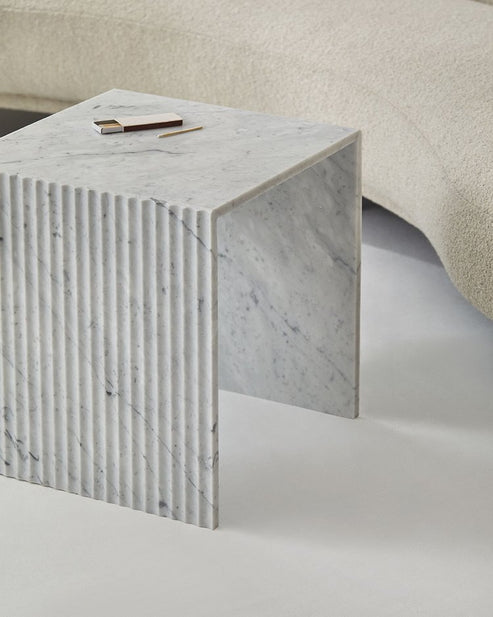 طاولة جانبية FLUTED Side Table