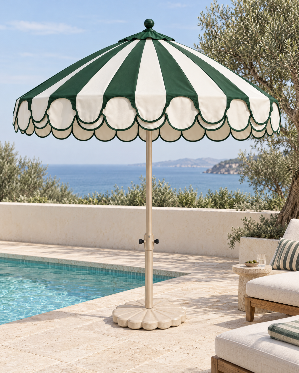 LA LUZ double scalloped umbrella — green lifestyle, 185 cm overall height